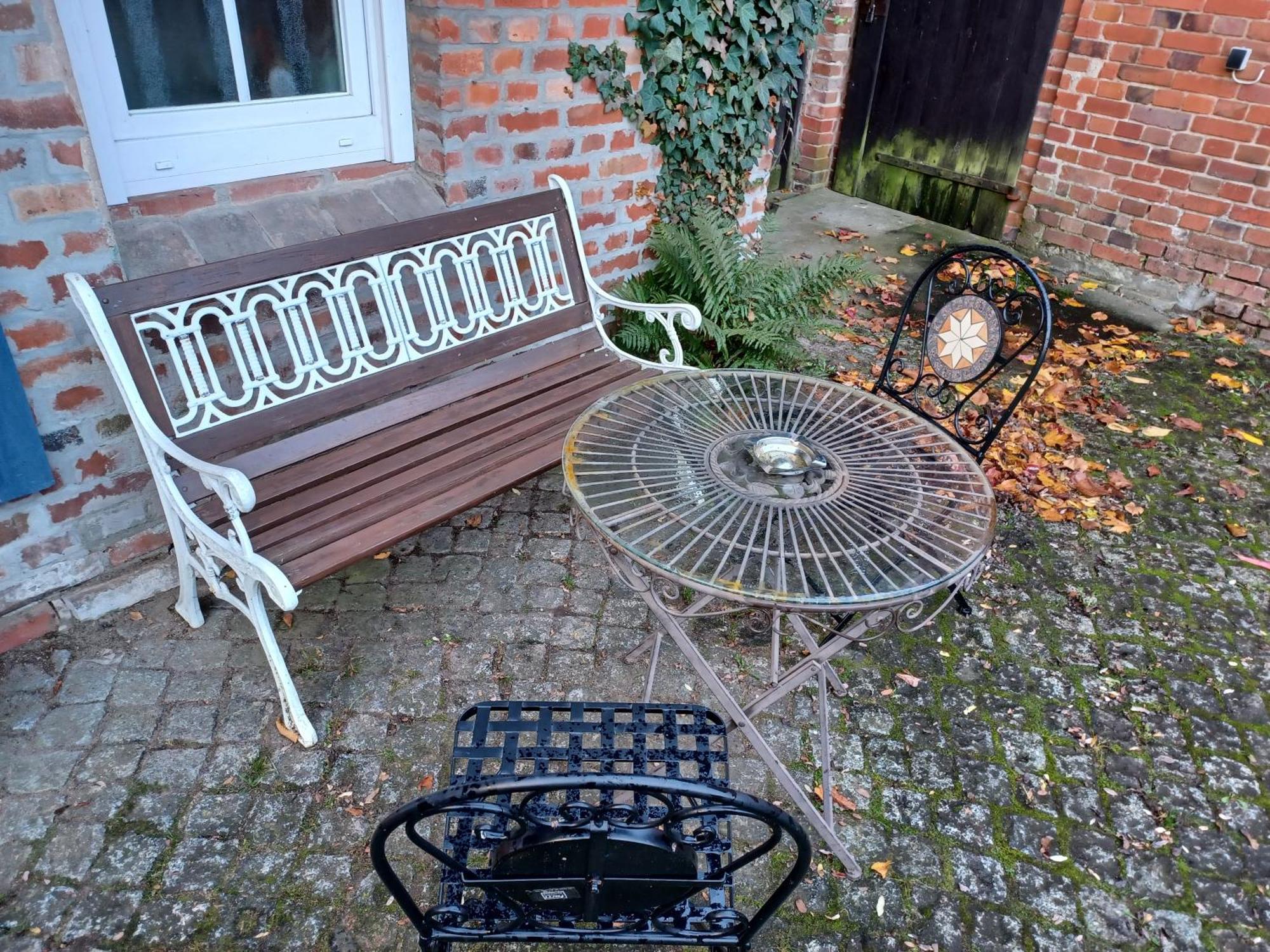 Ehemalige Bibliothek Apartment Fuer 2 Mit Kueche Kamin Netflix Parken Und Hofladen Steinhofel Kültér fotó